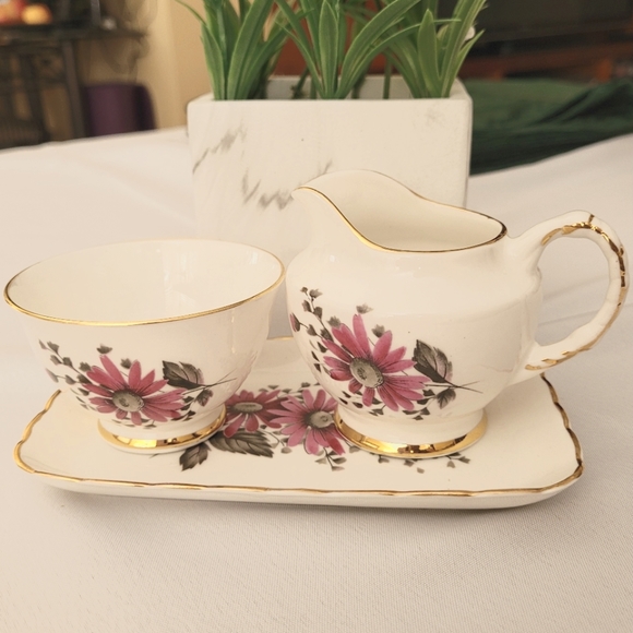 Delphine Bone China - Picture 6 of 15